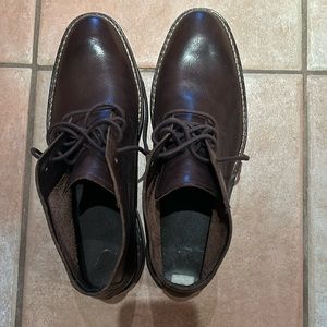 Cole Haan men’s boots… worn twice… chocolate brown